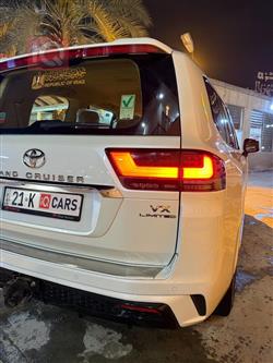 تويوتا لاندكروزر